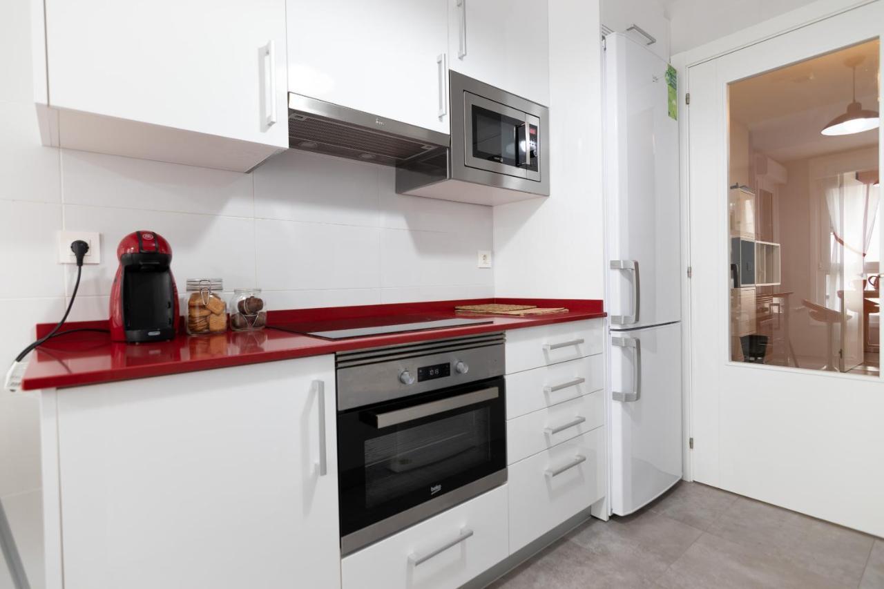 Telmo'S Home Con Parking -Sirimiri Apartments- Сумая Экстерьер фото